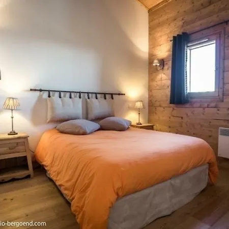 Iseran 38 Apartman